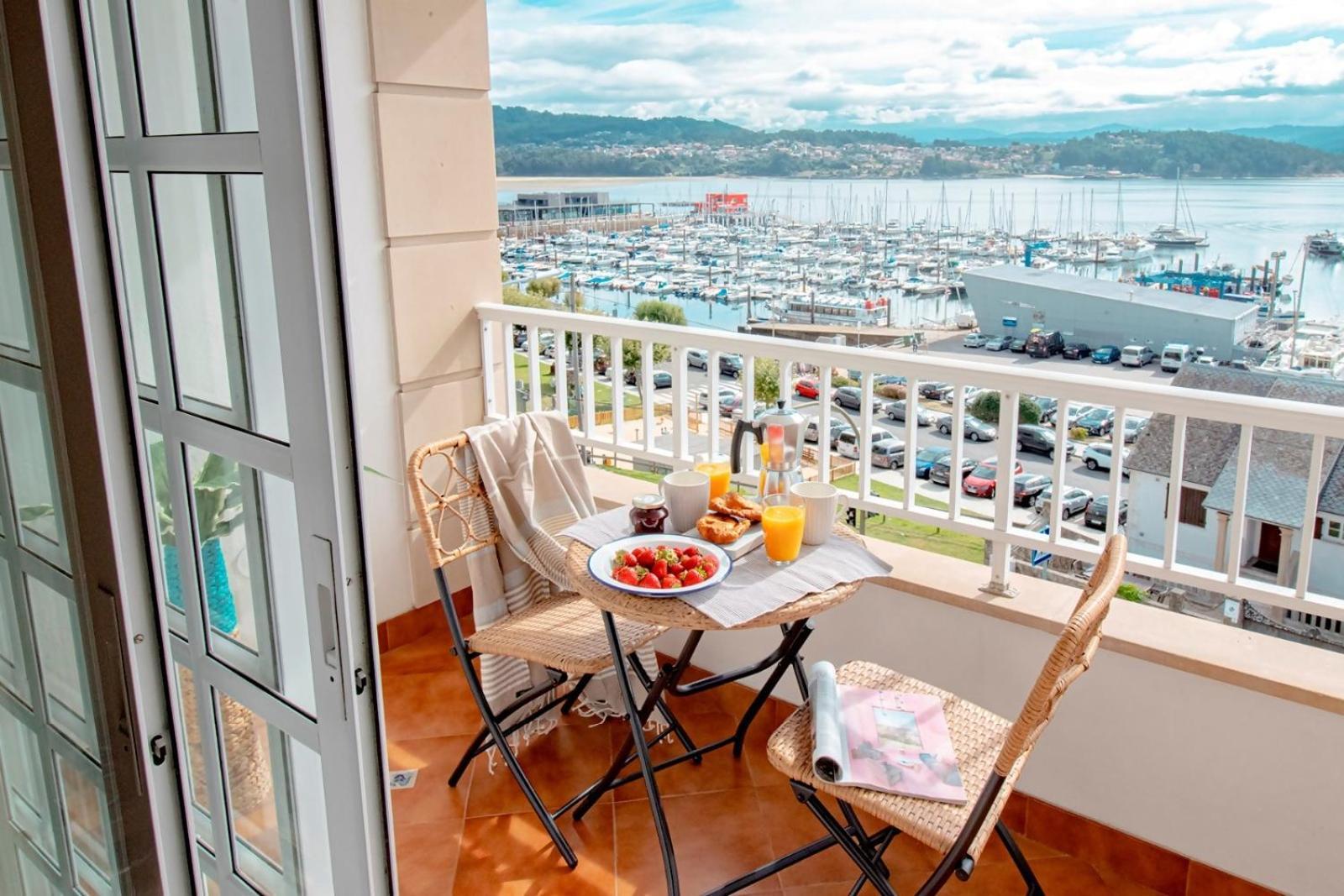 Bleumaison-Combarro Port Con Vistas Al Mar Exterior foto